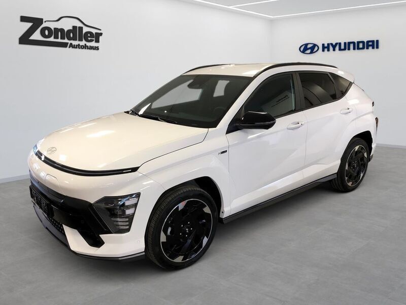 Weiß Neu 2025 Hyundai Kona N Line SUV | 40.990 € (Etwas zu teuer) - Bild 1/4