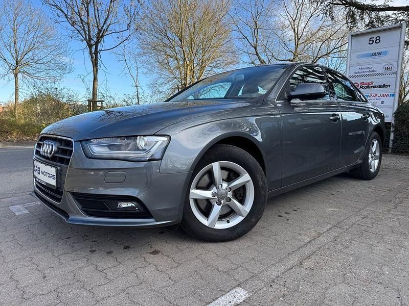 Gebraucht Audi A4 Ambiente 143 PS (105 kW) 2013 Grau Limousine