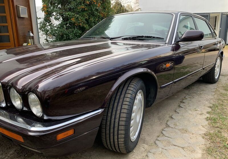 Braun Gebraucht 1995 Jaguar XJ6 Limousine | 7.200 € - Bild 1/4