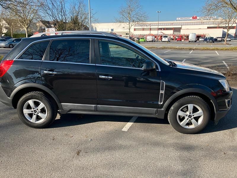 Gebraucht Opel Antara 183 PS (134 kW) 2012 Schwarz SUV