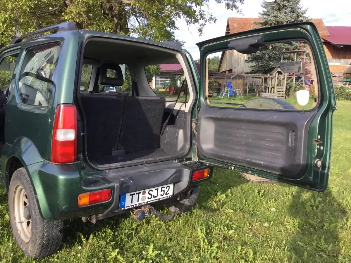Gebraucht Suzuki Jimny 86 PS (63 kW) 2009 Grün SUV