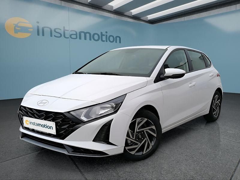 Weiß Neu 2025 Hyundai i20 Kleinwagen | 22.099 € (Etwas zu teuer) - Bild 1/4
