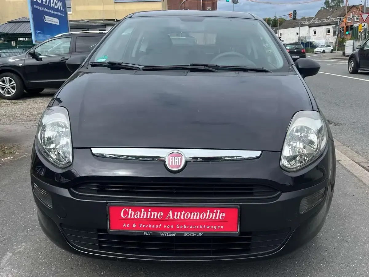 Gebraucht Fiat Grande Punto Dynamic 77 PS (56 kW) 2010 Schwarz Kleinwagen