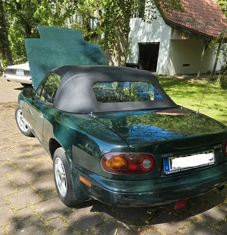 Second-hand Mazda MX5 90 CP (66 kW) 1998 Verde Cabrio