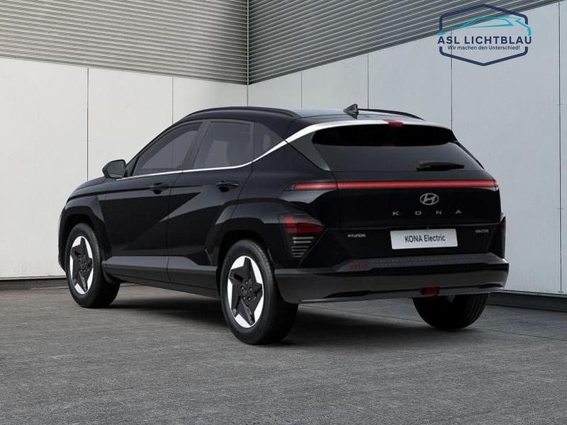 Neu Hyundai Kona Trend 114 kW (156 PS) 2025 Abyss black SUV