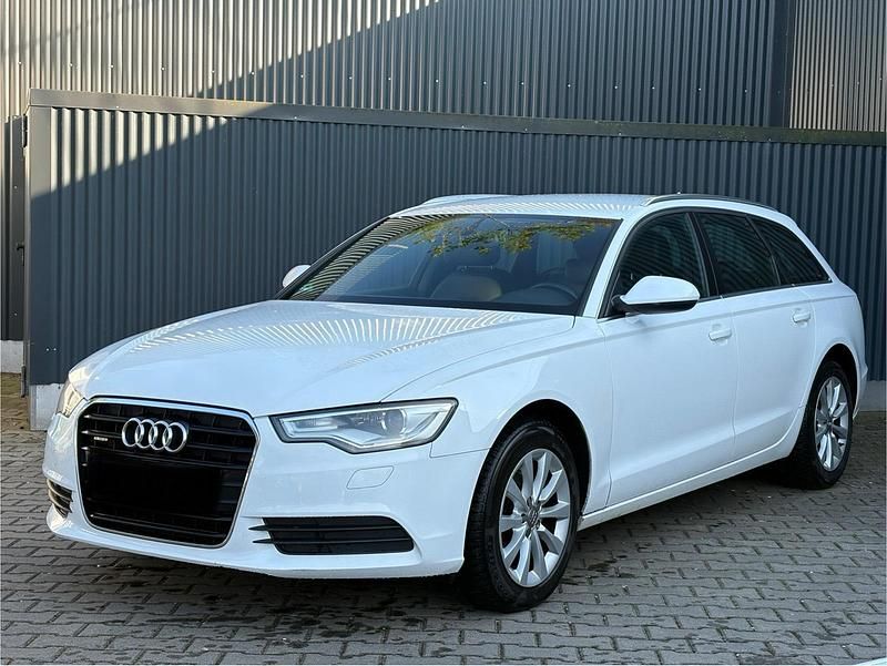Usado Audi A6 204 HP (150 kW) 2012 Branco Carrinha