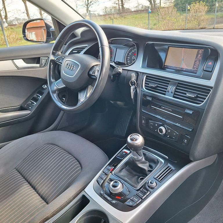 Gebraucht Audi A4 S-Line 120 PS (88 kW) 2013 Schwarz Limousine