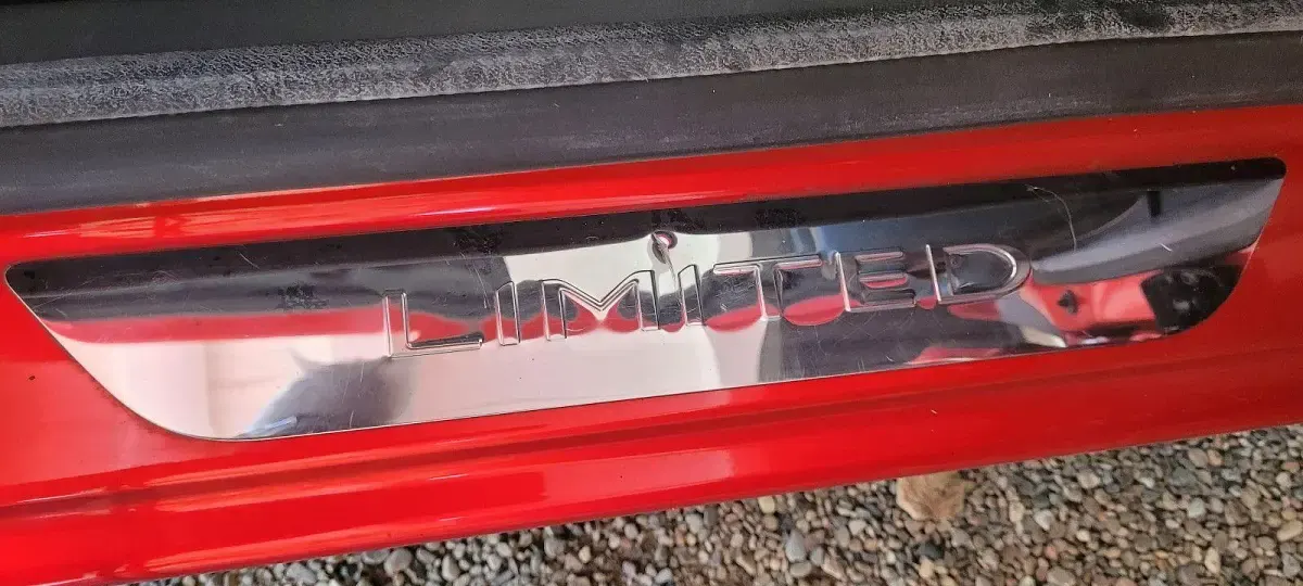 Gebraucht Renault Clio LIMITED 118 PS (86 kW) 2018 Rot Kleinwagen