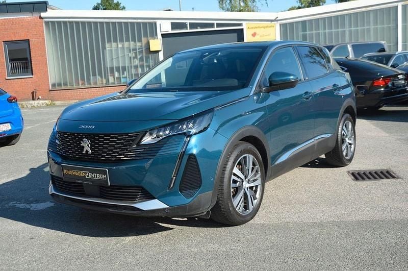 Blau Gebraucht 2021 Peugeot 3008 Allure SUV | 18.490 € (Superpreis) - Bild 1/4