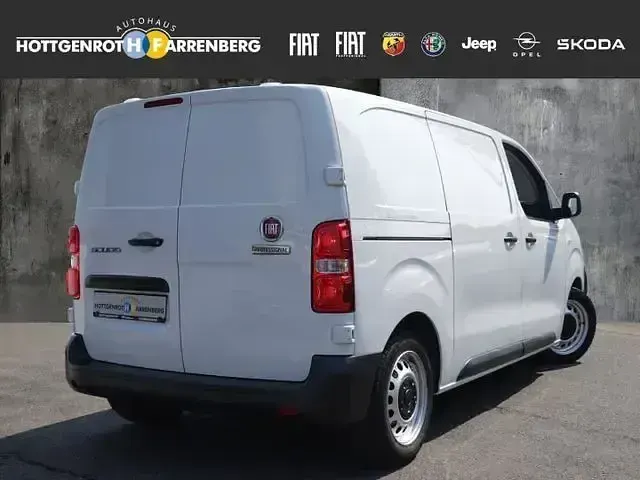 Gebraucht Fiat Scudo 120 PS (88 kW) 2022 Weiss Van