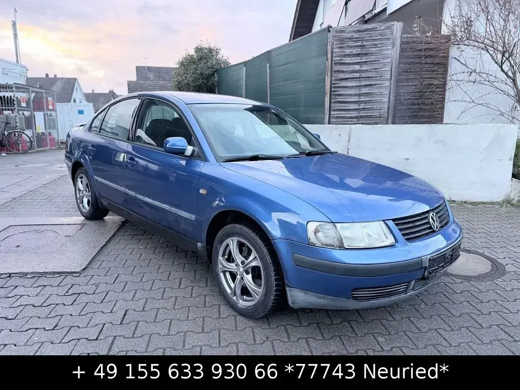 Second-hand VW Passat 150 CP (110 kW) 1998 Albastru Berlinǎ