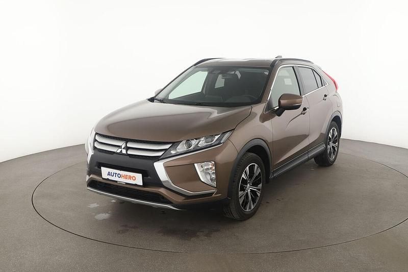 Braun Gebraucht 2019 Mitsubishi Eclipse Cross Diamant Edition SUV | 15.300 € (Fairer Preis) - Bild 1/3