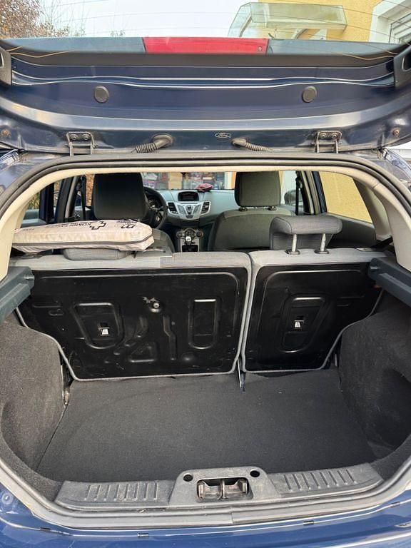 Gebraucht Ford Fiesta Trend 97 PS (71 kW) 2009 Blau Kleinwagen