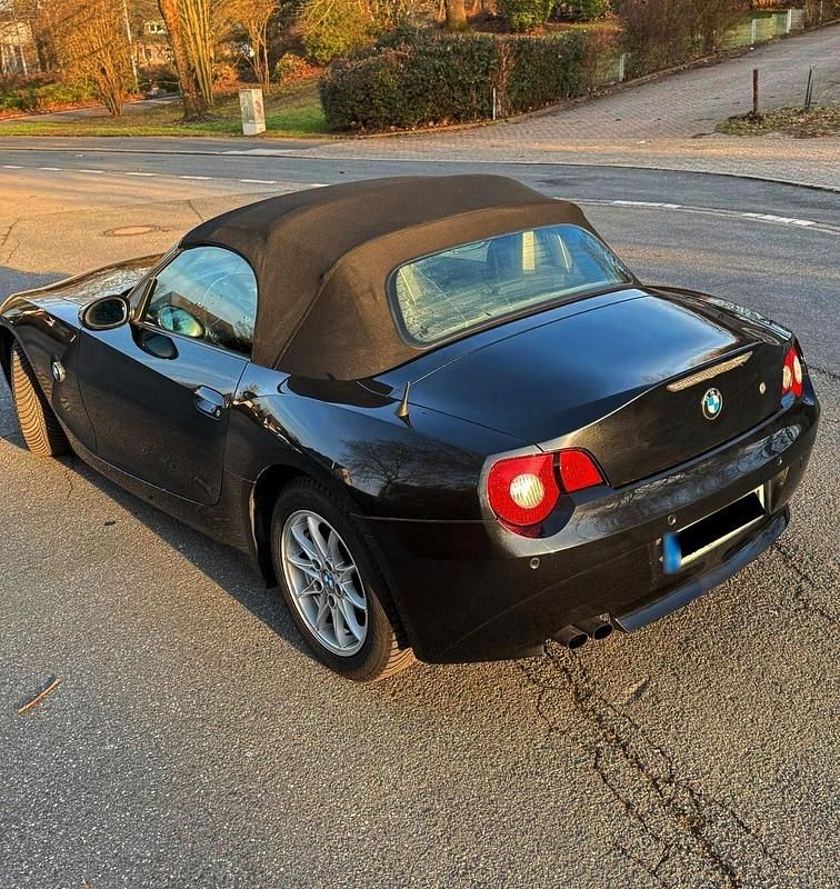Gebraucht BMW Z4 170 PS (125 kW) 2005 Schwarz Cabrio