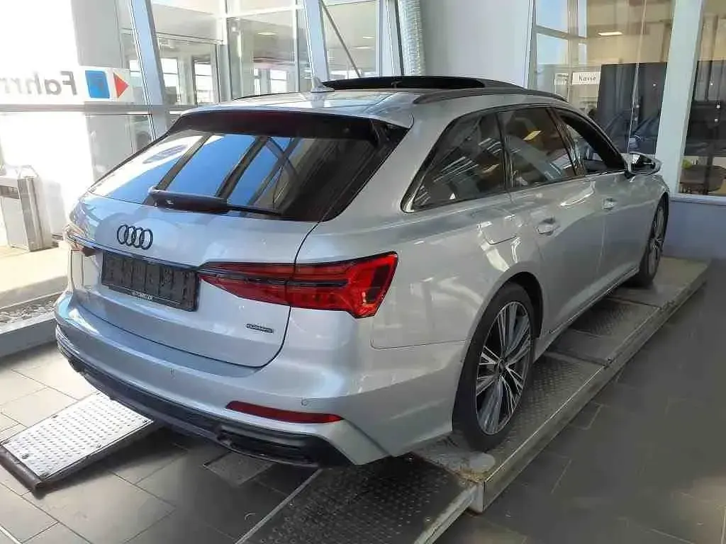 Gebraucht Audi A6 S-Line 340 PS (250 kW) 2022 Silber Kombi