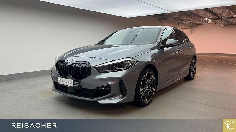 Skyscraper grau metallic Gebraucht 2023 BMW 118 M Sport Kleinwagen | 24.990 € (Fairer Preis) - Bild 1/4