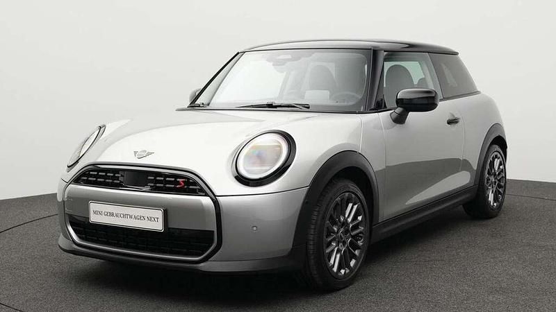 Grau Gebraucht 2024 Mini Cooper S Classic Kleinwagen | 26.731 € (Guter Preis) - Bild 1/4