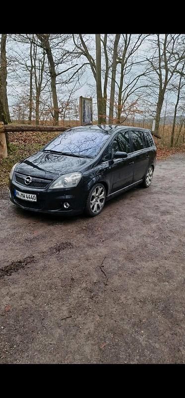Schwarz Gebraucht 2006 Opel Zafira OPC Van / Kleinbus | 4.500 € - Bild 1/3