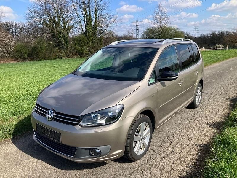 Gebraucht VW Touran 105 PS (77 kW) 2012 Beige Van / Kleinbus