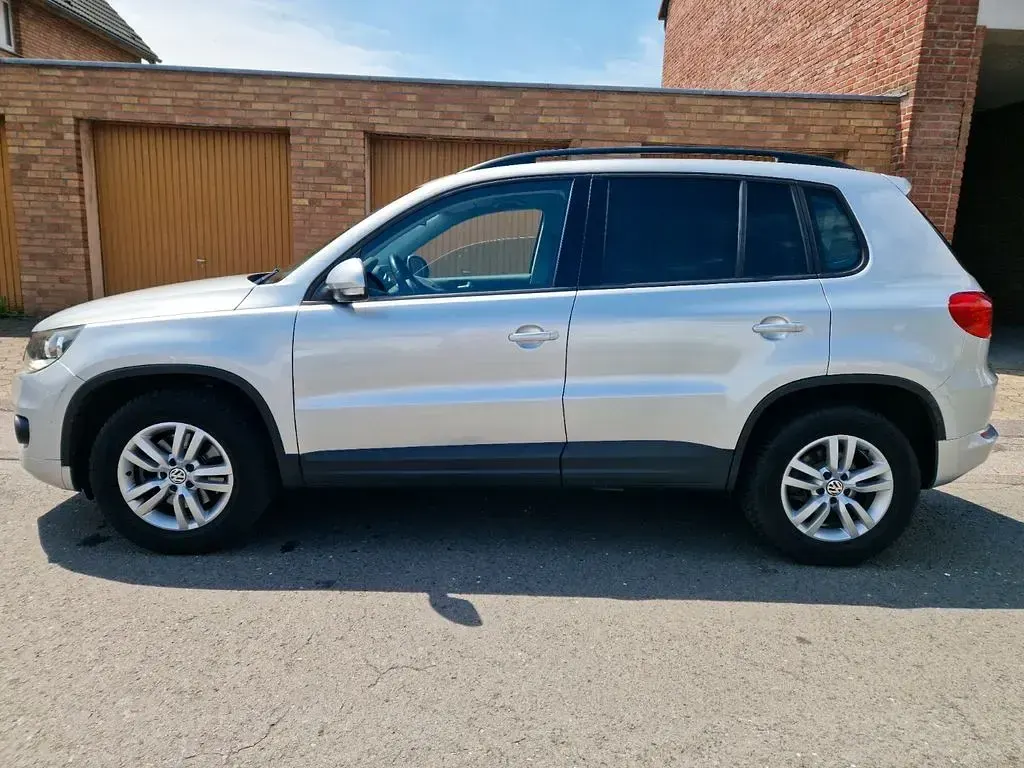 Gebraucht VW Tiguan 200 PS (147 kW) 2017 Silber SUV