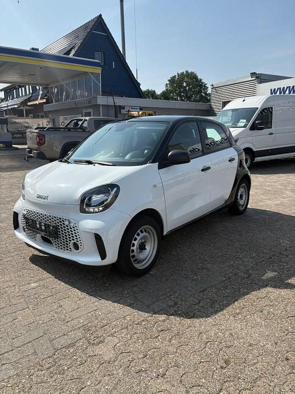 Gebraucht Smart ForFour Electric Drive 40 kW (55 PS) 2021 Weiß Kleinwagen