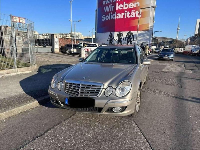Gebraucht Mercedes E280 Elegance 190 PS (139 kW) 2006 Silber Kombi