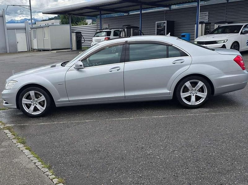 Gebraucht Mercedes S400 279 PS (205 kW) 2011 Silber Limousine
