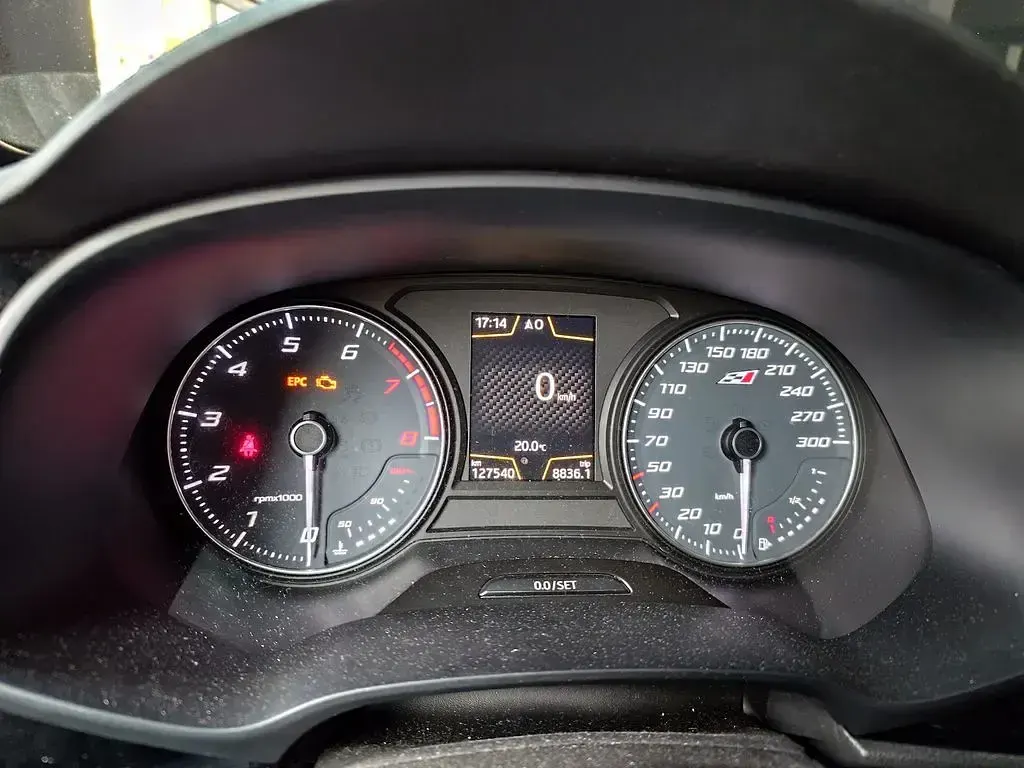 Gebraucht Seat Leon CUPRA 280 PS (205 kW) 2015 Grau Limousine