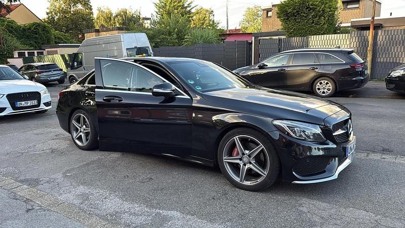 Schwarz Gebraucht 2014 Mercedes C220 Limousine | 16.949 € (Etwas zu teuer) - Bild 1/4