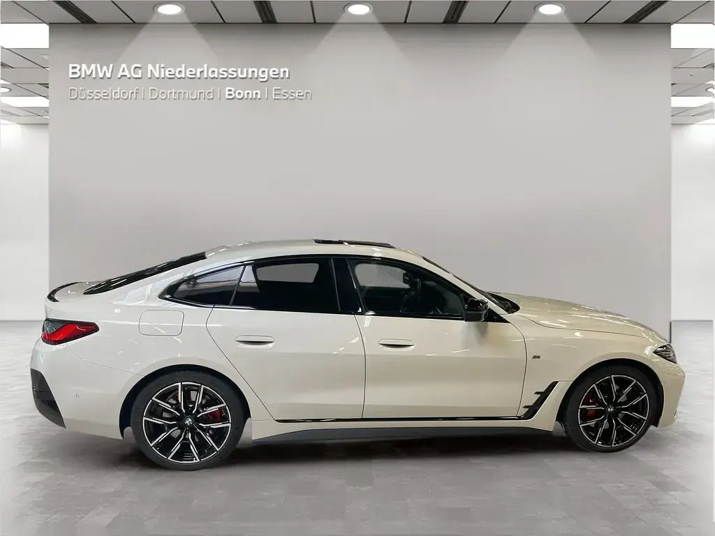 Gebraucht BMW M440 M Sport 374 PS (275 kW) 2023 Weiß Limousine