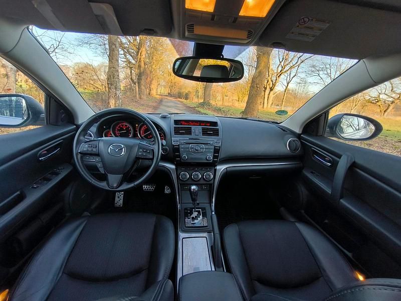 Gebraucht Mazda 6 Inclusive 155 PS (114 kW) 2010 Silber Limousine