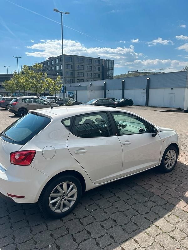Second-hand Seat Ibiza 75 CP (55 kW) 2017 Alb Hatchback