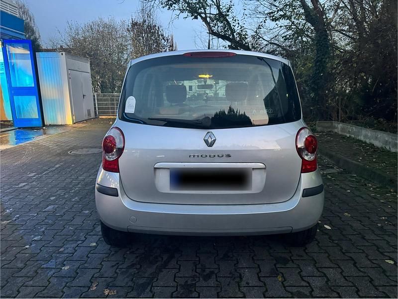 Gebraucht Renault Modus 75 PS (55 kW) 2006 Silber Van / Kleinbus
