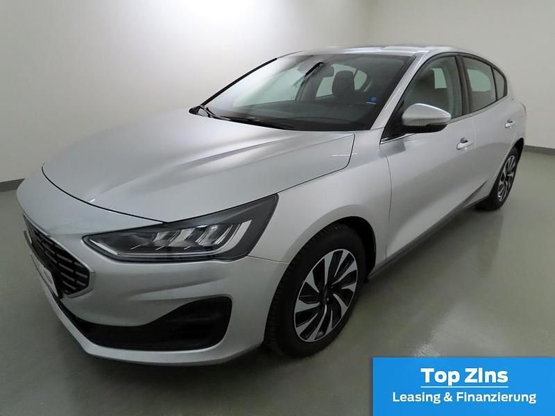 Gebraucht Ford Focus Titanium 155 PS (114 kW) 2024 Silber Limousine