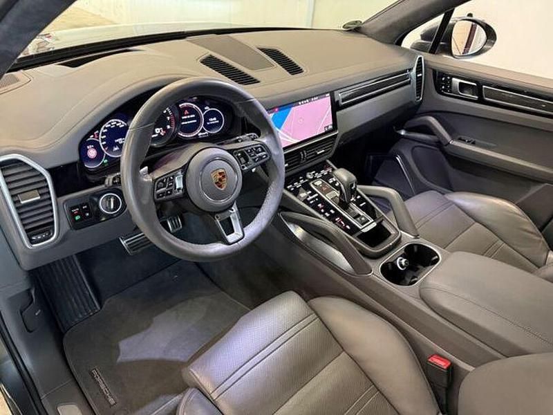 Gebraucht Porsche Cayenne 162 PS (119 kW) 2019 Andere SUV