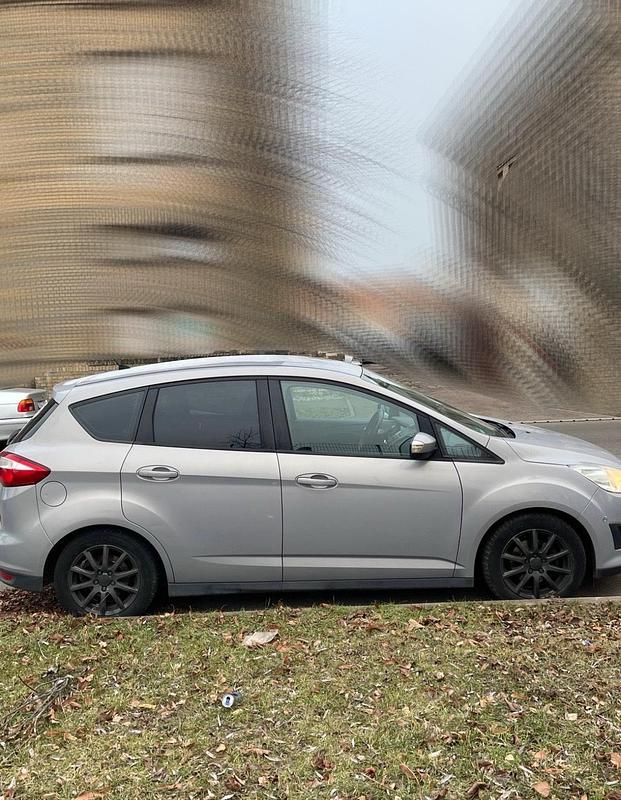 Gebraucht Ford C-MAX 115 PS (84 kW) 2011 Grau Van / Kleinbus