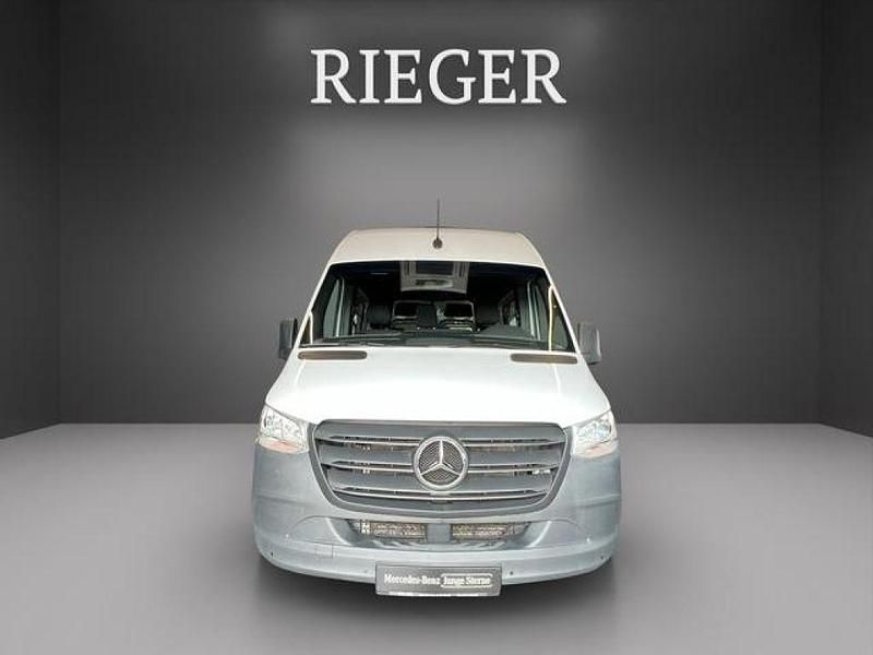 Używany Mercedes Sprinter 170 KM (125 kW) 2023 Biały Van