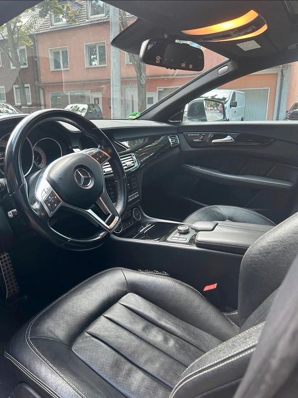 Gebraucht Mercedes CLS350 306 PS (225 kW) 2012 Grau Limousine