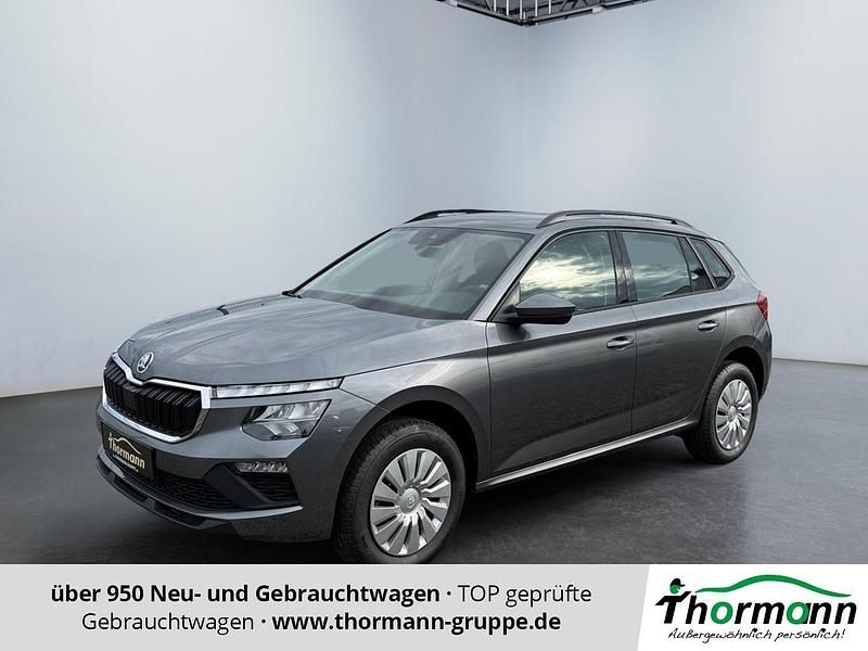 Graphitegrau Neu 2025 Skoda Kamiq Essence SUV | 23.850 € (Fairer Preis) - Bild 1/4