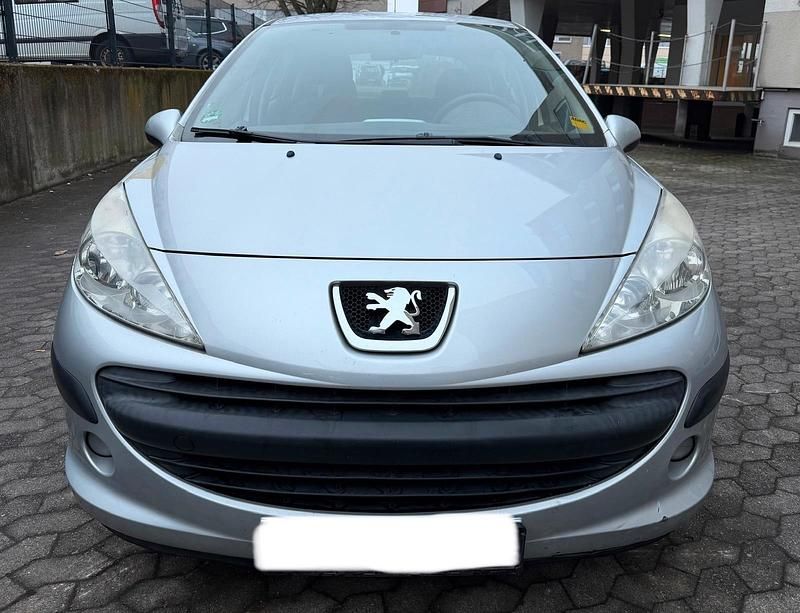 Gebraucht Peugeot 207 Filou 95 PS (69 kW) 2007 Silber Limousine