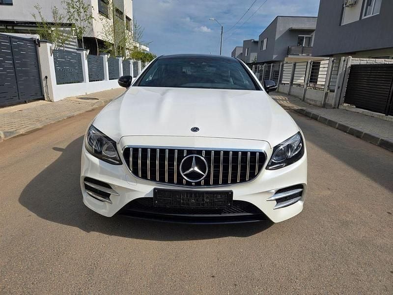 Weiß Gebraucht 2019 Mercedes E350 AMG line Coupé | 35.490 € (Fairer Preis) - Bild 1/4