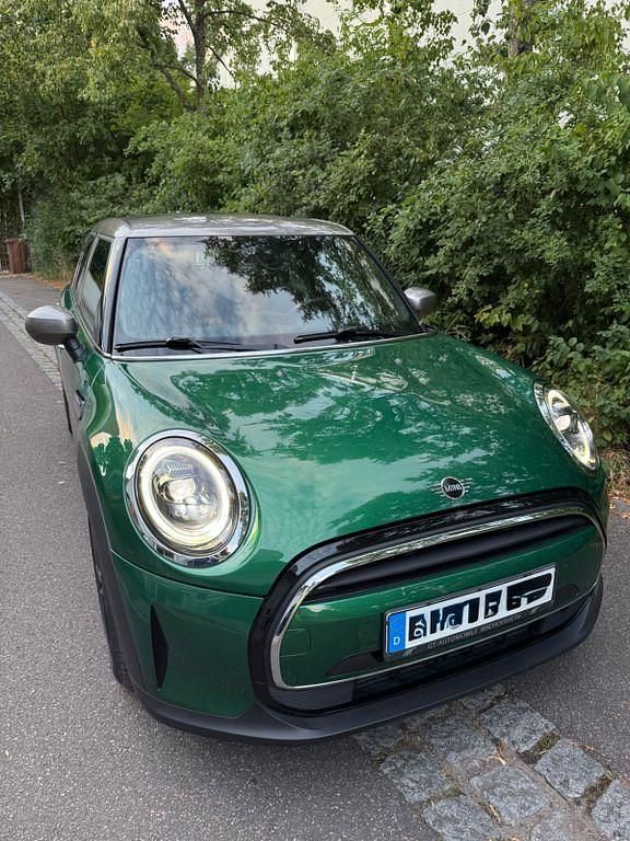 Grün Gebraucht 2022 Mini Cooper Kleinwagen | 22.800 € (Fairer Preis) - Bild 1/4