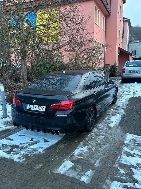 Gebraucht BMW 530 245 PS (180 kW) 2010 Schwarz Limousine