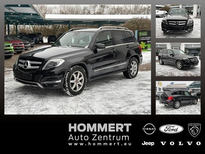 Obsidianschwarz (metallic) Gebraucht 2015 Mercedes GLK220 SUV | 13.490 € (Guter Preis) - Bild 1/4