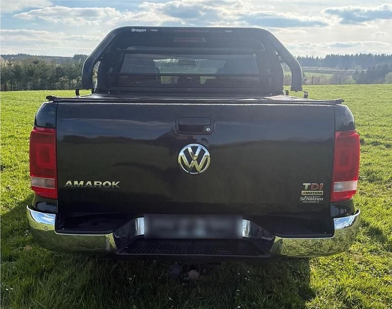 Second-hand VW Amarok 163 CP (119 kW) 2012 Negru Pickup