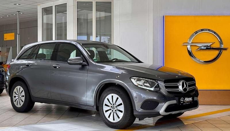 Gebraucht Mercedes GLC220 170 PS (125 kW) 2017 Selenitgrau  metalliclack SUV