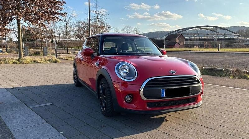 Gebraucht Mini ONE 75 PS (55 kW) 2019 Rot Kleinwagen