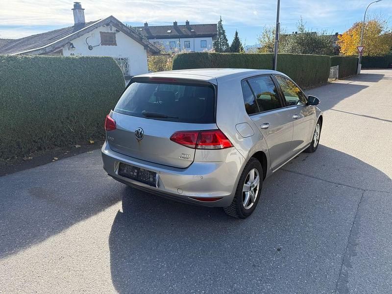 Gebraucht VW Golf VII 90 PS (66 kW) 2013 Grau Limousine