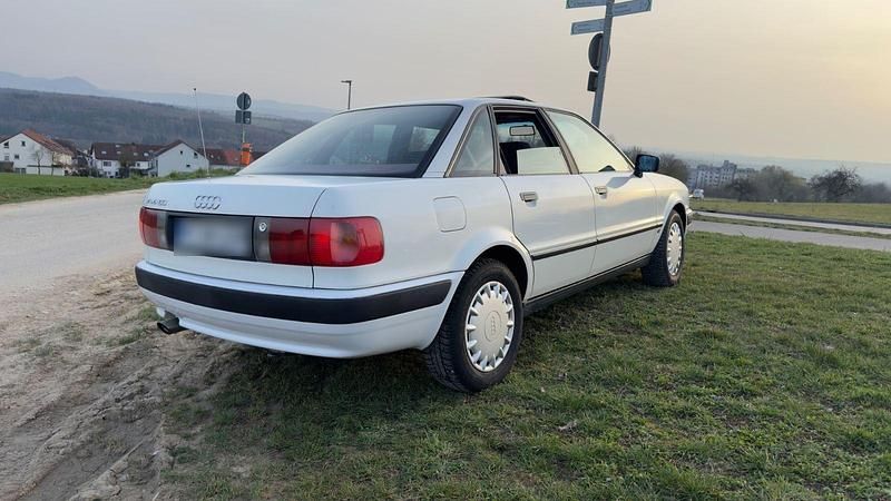 Gebraucht Audi 80 90 PS (66 kW) 1992 Weiß Limousine