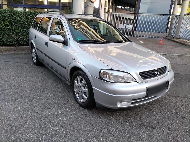 Silber Gebraucht 2002 Opel Astra Selection Kombi | 1.485 € (Fairer Preis) - Bild 1/4